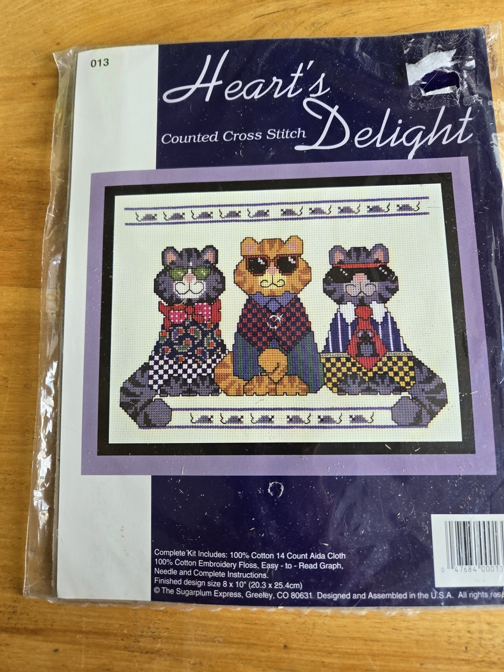 Heart's Delight Counted Cross Stitch Kit - Cats